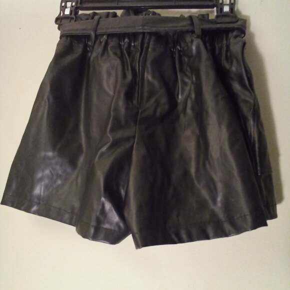 Windsor Shorts Women S Faux Leather Belt Pockets Elastic Black - Picture 14 of 14